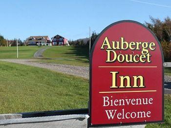 Auberge Doucet Inn Шетікамп Екстер'єр фото